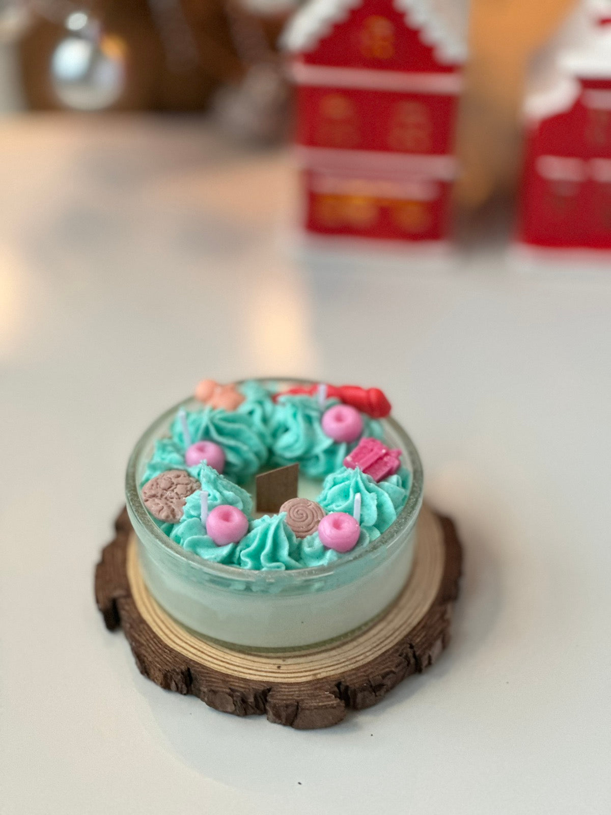 FESTIVE WREATH CANDLE