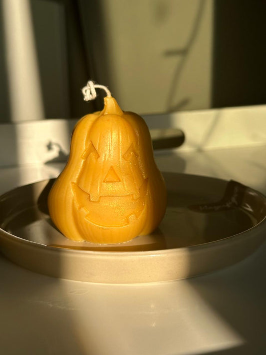 Halloween pumpkin candle